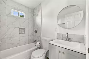 7453 Blewett Ave, Lake Balboa, CA 91406 - Photo 35