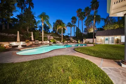 15505 Live Oak Springs Canyon, Canyon Country, CA 91387 - Photo 33