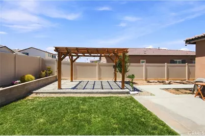 4410 W Avenue J1, Lancaster, CA 93536 - Photo 15