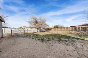 12573 Cabazon Ct, Apple Valley, CA 92308 - Photo 45