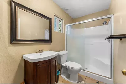 6606 Cerralvo, Bakersfield, CA 93307 - Photo 27
