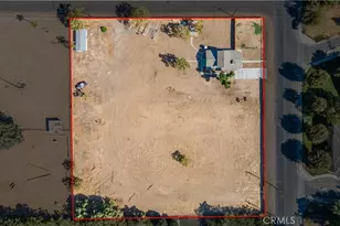 1700 Lotus Ln, Bakersfield, CA 93307 - Photo 51