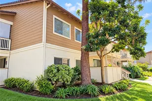 2456 Pleasant Way, Thousand Oaks, CA 91362 - Photo 1