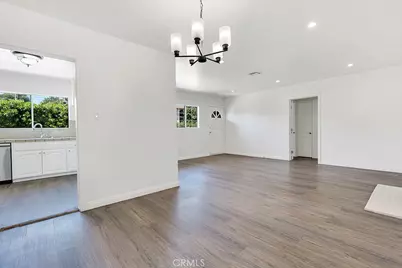 6056 Woodman Avenue, Van Nuys, CA 91401 - Photo 15