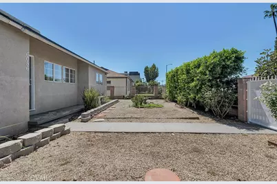 6056 Woodman Avenue, Van Nuys, CA 91401 - Photo 5