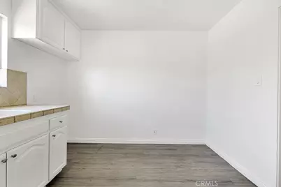 6056 Woodman Avenue, Van Nuys, CA 91401 - Photo 13