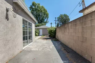 6056 Woodman Ave, Van Nuys, CA 91401 - Photo 47