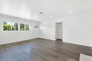 6056 Woodman Ave, Van Nuys, CA 91401 - Photo 7