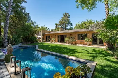 4956 Hood Drive, Woodland Hills, CA 91364 - Photo 31