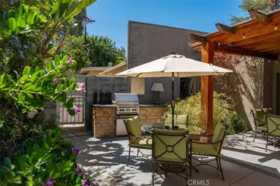 4956 Hood Drive, Woodland Hills, CA 91364 - Photo 33