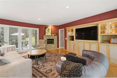 4956 Hood Drive, Woodland Hills, CA 91364 - Photo 19