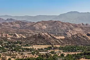 11560 Darling, Agua Dulce, CA 91390 - Photo 75