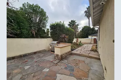 5703 Beck Avenue, North Hollywood, CA 91601 - Photo 19