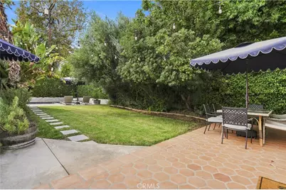 911 S Victoria Avenue, Los Angeles, CA 90019 - Photo 27