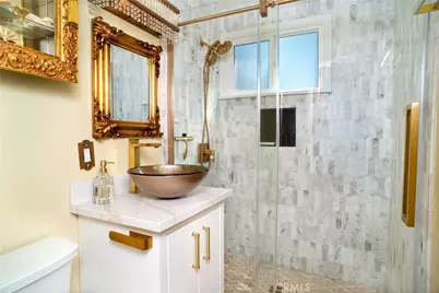 6655 Yarmouth Avenue, Los Angeles, CA 91335 - Photo 11