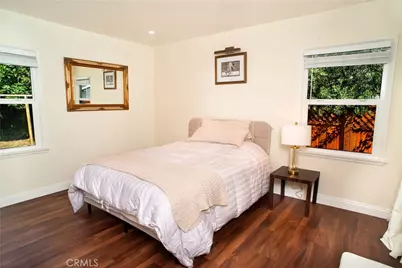 6655 Yarmouth Avenue, Los Angeles, CA 91335 - Photo 9