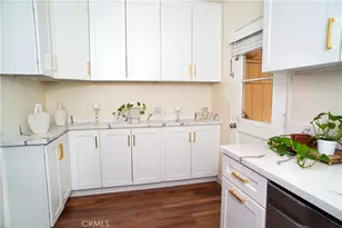 6655 Yarmouth Ave, Los Angeles, CA 91335 - Photo 5