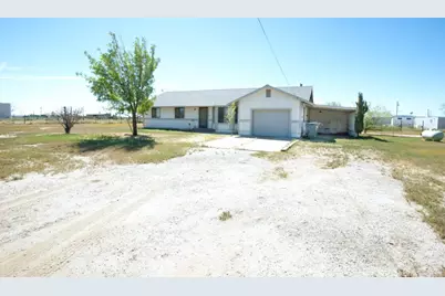5902 Margaritha, Rosamond, CA 93560 - Photo 3