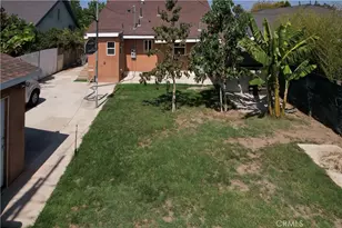 1330 W 48th, Los Angeles, CA 90037 - Photo 39