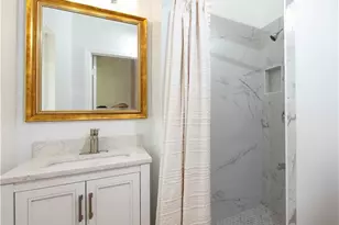 1330 W 48th, Los Angeles, CA 90037 - Photo 27