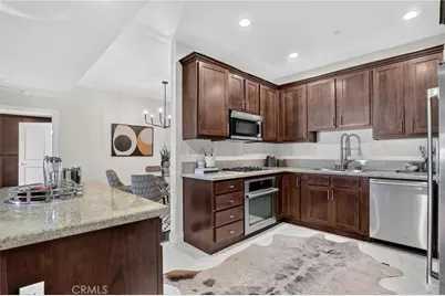4424 Whitsett Avenue #303, Studio City, CA 91604 - Photo 13