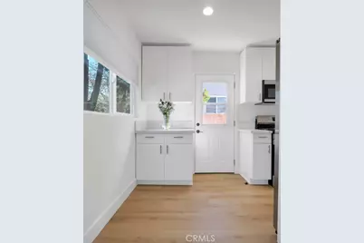 5547 Shoup, Woodland Hills, CA 91367 - Photo 21