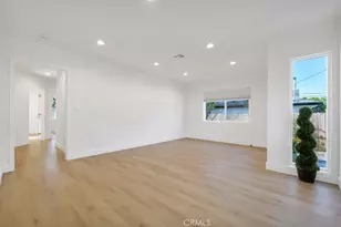 5547 Shoup, Woodland Hills, CA 91367 - Photo 7