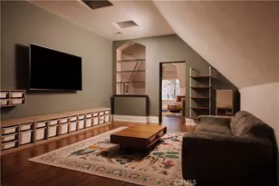 4155 Green Meadow Ct, Encino, CA 91316 - Photo 21
