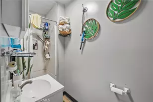 13315 Bonanza St, Arleta, CA 91331 - Photo 37