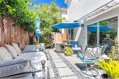 8425 Burnet Avenue #6, North Hills, CA 91343 - Photo 11