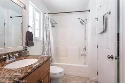 8425 Burnet Avenue #6, North Hills, CA 91343 - Photo 15