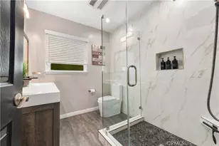 15741 Haynes St, Van Nuys, CA 91406 - Photo 19
