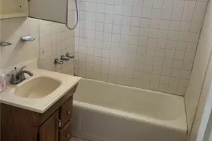 8156 Hazeltine, Panorama City, CA 91402 - Photo 5