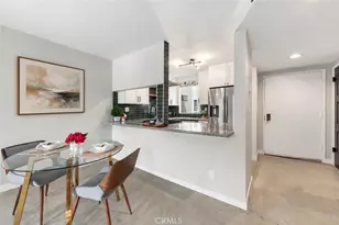 15207 Magnolia Blvd, Sherman Oaks, CA 91403 - Photo 11