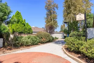 23534 Via Castanet, Valencia, CA 91355 - Photo 47
