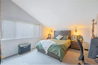 23534 Via Castanet, Valencia, CA 91355 - Photo 31