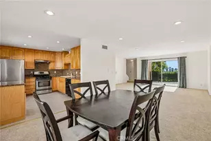 7718 Via Napoli, Burbank, CA 91504 - Photo 15