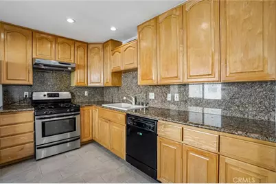 7718 Via Napoli, Burbank, CA 91504 - Photo 21