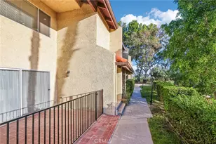 7718 Via Napoli, Burbank, CA 91504 - Photo 1
