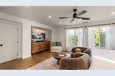 29340 Via Milagro, Valencia, CA 91354 - Photo 33