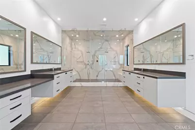 4653 Vanalden Avenue, Tarzana, CA 91356 - Photo 25