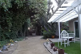 19260 Calahan St, Northridge, CA 91324 - Photo 19