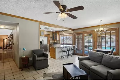 23134 La Granja, Valencia, CA 91354 - Photo 19