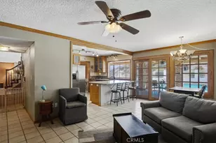 23134 La Granja, Valencia, CA 91354 - Photo 19