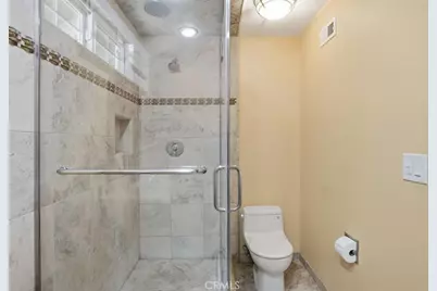 23134 La Granja, Valencia, CA 91354 - Photo 41