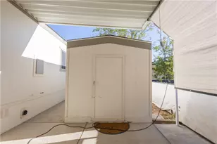 2121 E Ave I, Lancaster, CA 93535 - Photo 9