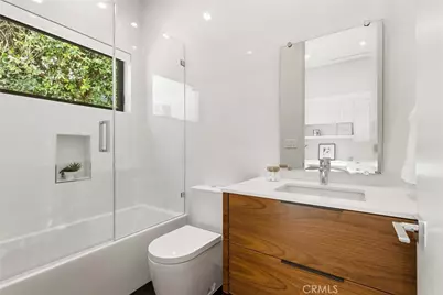20141 Wells Drive, Woodland Hills, CA 91364 - Photo 29