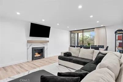 5325 Lindley Avenue #106, Tarzana, CA 91356 - Photo 9
