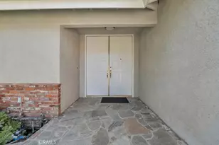 20465 Shamrock Pl, Chatsworth, CA 91311 - Photo 3