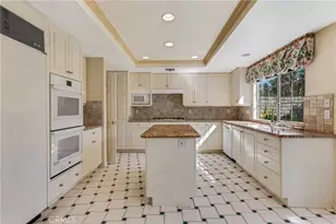 18615 Hillsboro, Porter Ranch, CA 91326 - Photo 17